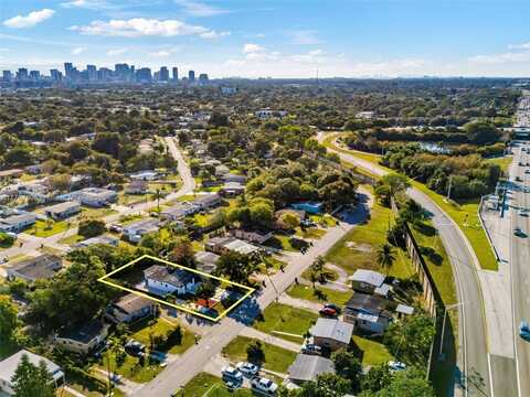 1713 Lauderdale Manor Dr, Fort Lauderdale, FL 33311