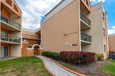 6292 NW 186th St, Hialeah, FL 33015