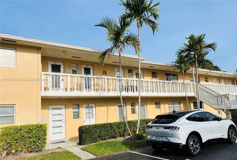 2214 NE 1st Way, Boynton Beach, FL 33435