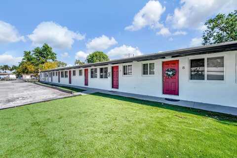2308 Jackson St, Hollywood, FL 33020