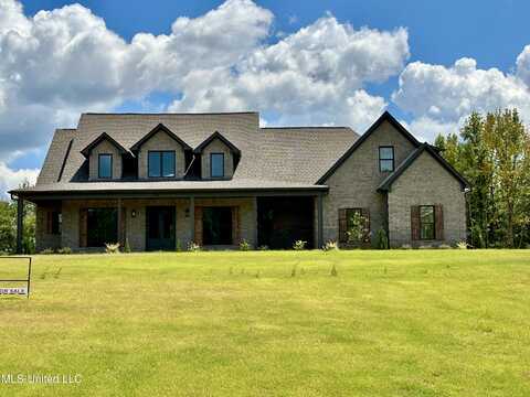 786 Hazelwood Drive, Lake Cormorant, MS 38641