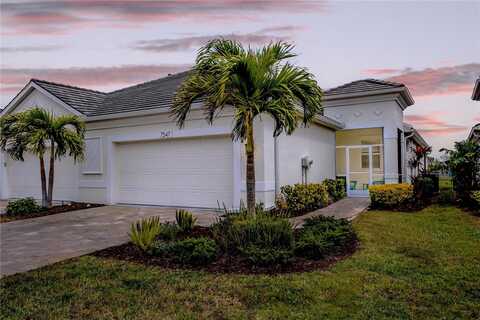 7547 CAMPUS COVE, SARASOTA, FL 34243