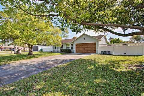 1533 LEGEND COURT, DELTONA, FL 32738