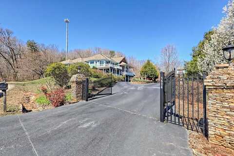 1526 Cedar View Lane, HIAWASSEE, GA 30546