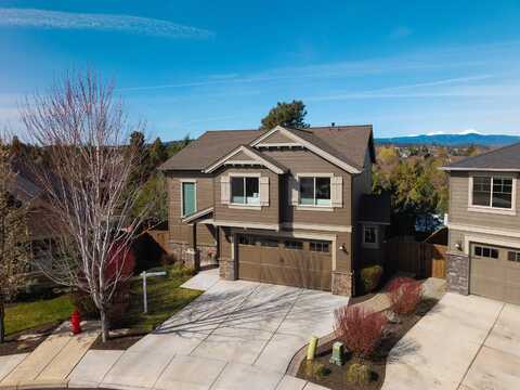 20677 NE Comet Court, Bend, OR 97701