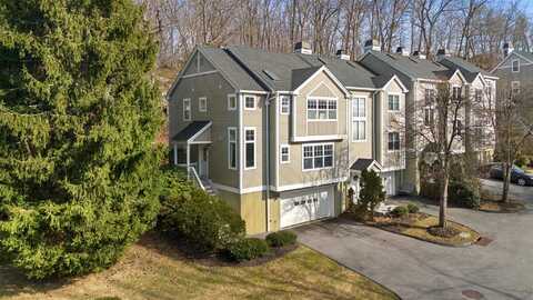 71 Park Rd Extension, Goldens Bridge, NY 10526