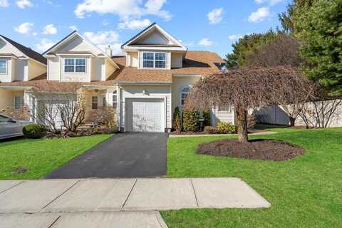 15 Blueberry Court, Melville, NY 11747