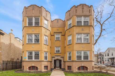 3235 N Oakley Avenue, Chicago, IL 60618