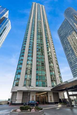 195 N Harbor Drive, Chicago, IL 60601