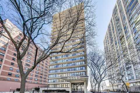 5801 N Sheridan Road, Chicago, IL 60660