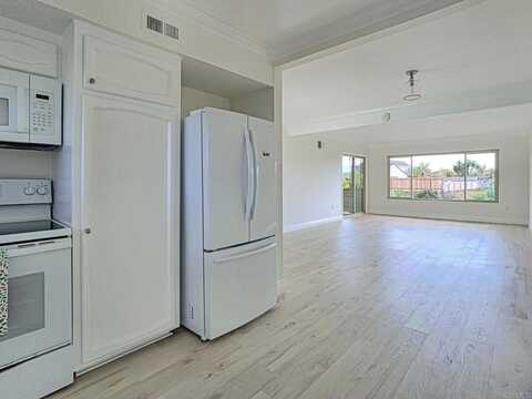 6808 Hyde Park Drive, San Diego, CA 92119