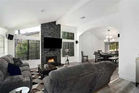 6711 Corie Lane, West Hills, CA 91307
