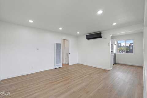 624 Silver Lake Boulevard, Los Angeles, CA 90026