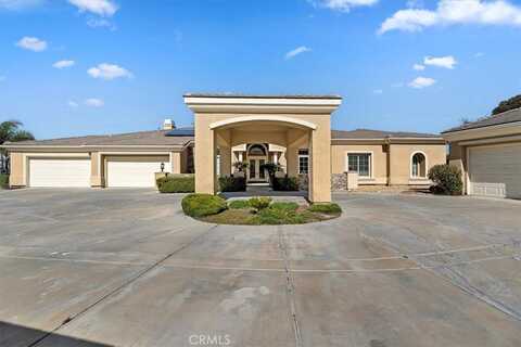 4195 Robby Circle, Corona, CA 92881