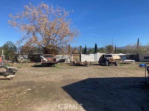 522 Holden Drive, San Bernardino, CA 92408