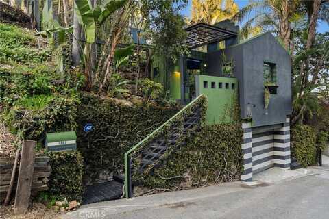 6907 Treasure Trail, Hollywood Hills, CA 90068