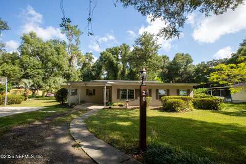 20 SE NELSONS POINT Road, Keystone Heights, FL 32656