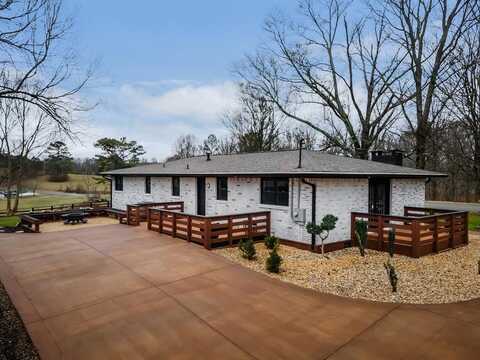 9351 Henderson Mountain Road, Fairmont, GA 30139