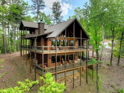 34 Oasis Lane, Blue Ridge, GA 30513