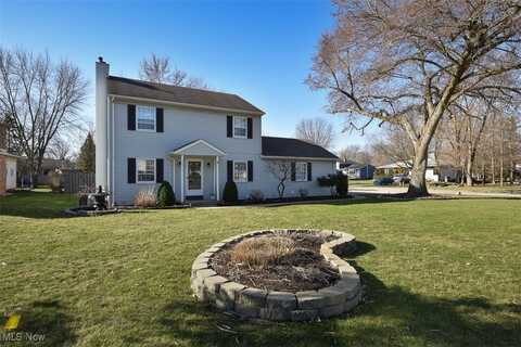 4016 Canterbury Drive, Brunswick, OH 44212