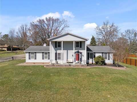 2737 Englewood Drive NE, Canton, OH 44721