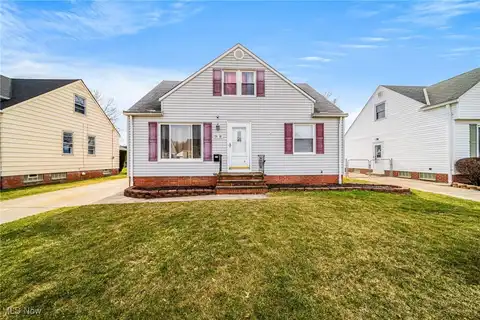 28916 Blissfield Drive, Willowick, OH 44095