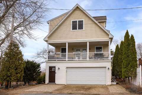 10 Patricia Street, Hampton, NH 03842