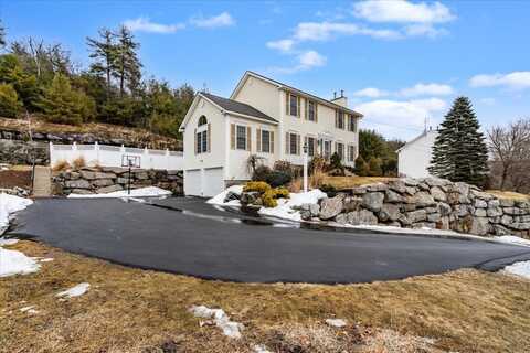 94 Rosegate Farm Drive, Manchester, NH 03109