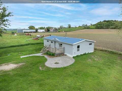 30596 CO HWY E 16, Ticonic, IA 51010