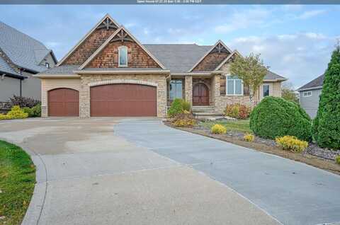 425 Bay Hill Circle, Dakota Dunes, SD 57049