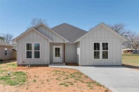 711 3rd Street, Bridgeport, TX 76426