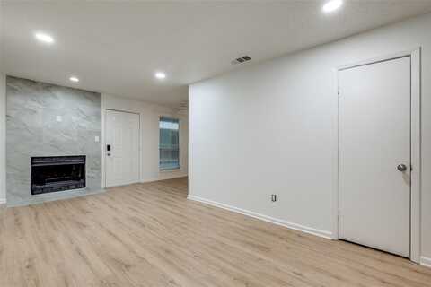 4502 Gaston Avenue, Dallas, TX 75246