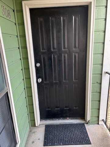 5809 Lake Hubbard Parkway, Garland, TX 75043