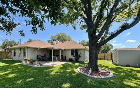 510 Canary Lane, Red Oak, TX 75154