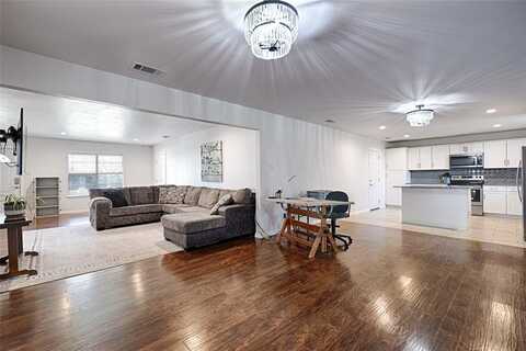 2504 Burnett Drive, Greenville, TX 75402