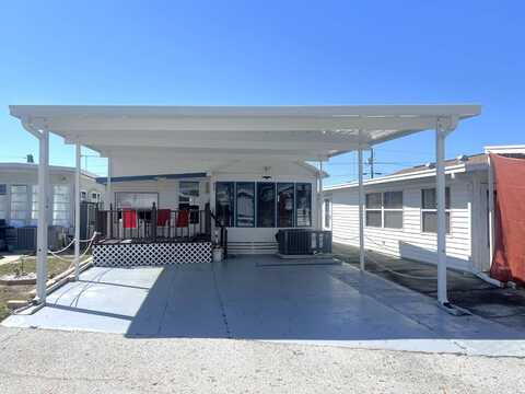 4699 Continental Dr, Holiday, FL 34690