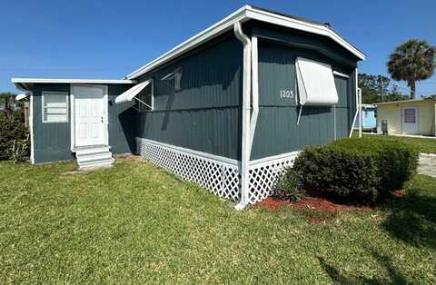 1203 Primrose Peak, Ruskin, FL 33570