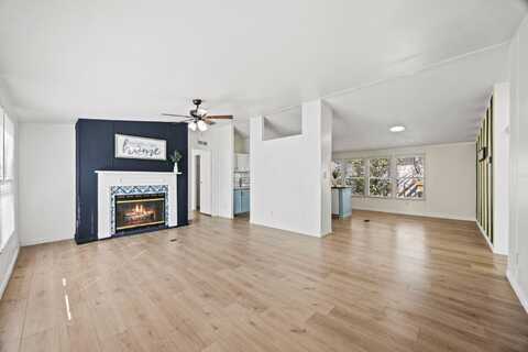 11043 Rancho Pl, Fort Worth, TX 76244