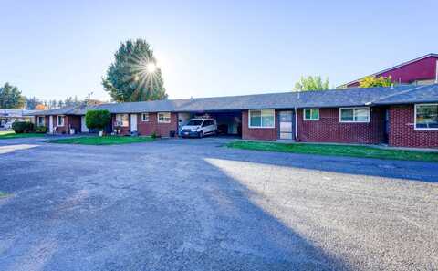 1049 SE Walnut St, Hillsboro, OR 97123