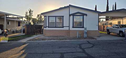 7717 Church Ave, Highland, CA 92346