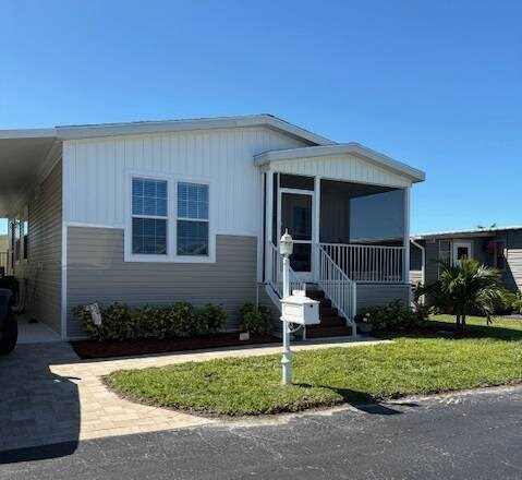 87 Cottonwood Lane, Naples, FL 34112