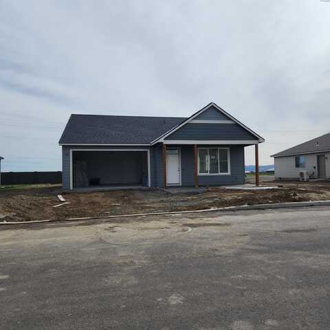 1603 Diamond Ave, Grandview, WA 98930