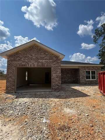 7217 King Road, Valley, AL 36854