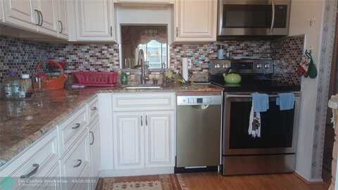 2191 NE 1st Court, Boynton Beach, FL 33435