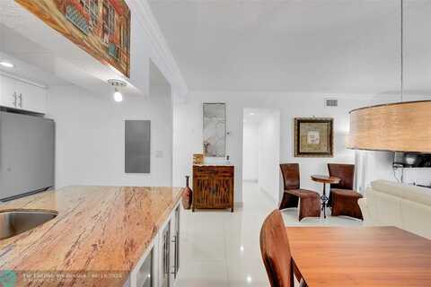 17090 NE 14th Ave, North Miami Beach, FL 33162