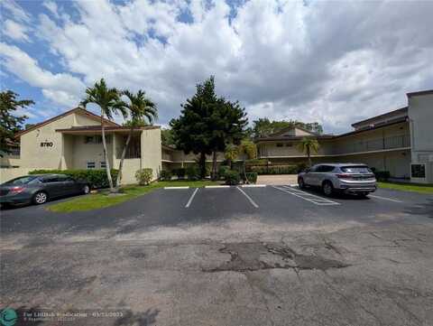8780 Holly Ct, Tamarac, FL 33321