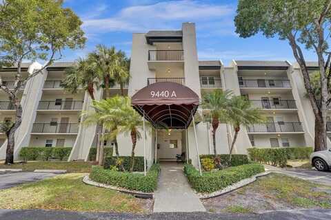 9440 Poinciana Pl, Davie, FL 33324