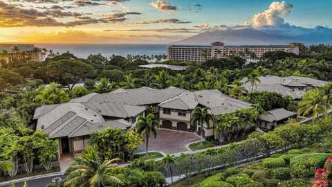 24 Hoolei Cir, Kihei, HI 96753