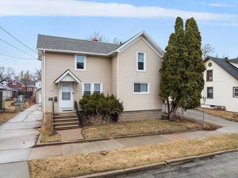 322 HUDSON Avenue, OSHKOSH, WI 54901