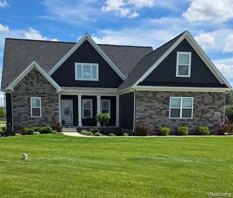 9931 LORETTA Lane, South Lyon, MI 48178
